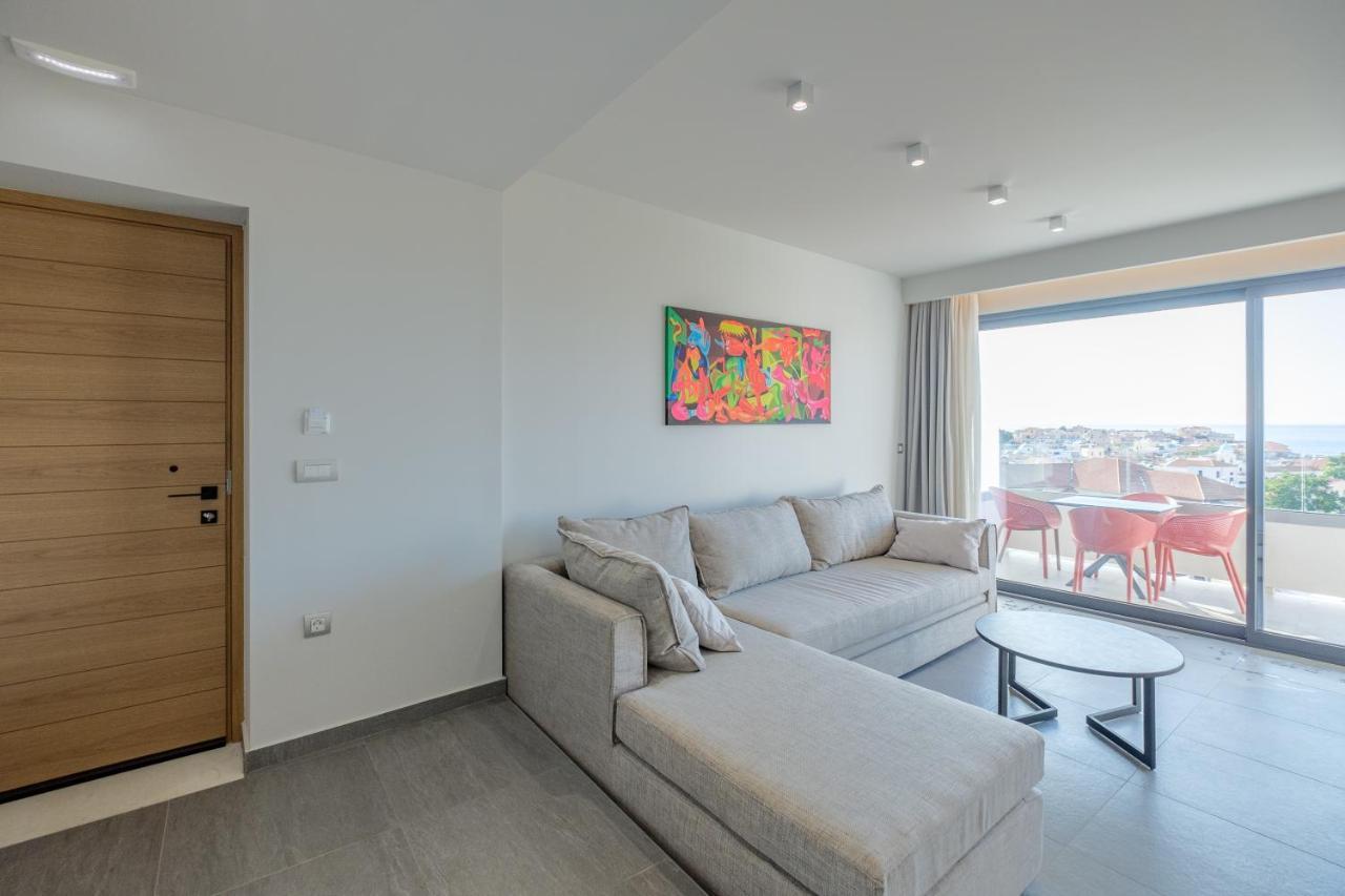 Апартаменты Sky-High 70Sqm Penthouse W. Stunning Views - 05 Ханья Экстерьер фото